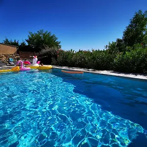 Hébergement de vacances Magnifique En Pierres 6 Personnes Avec Piscine Privee Ardeche Plein Sud, Lablachère